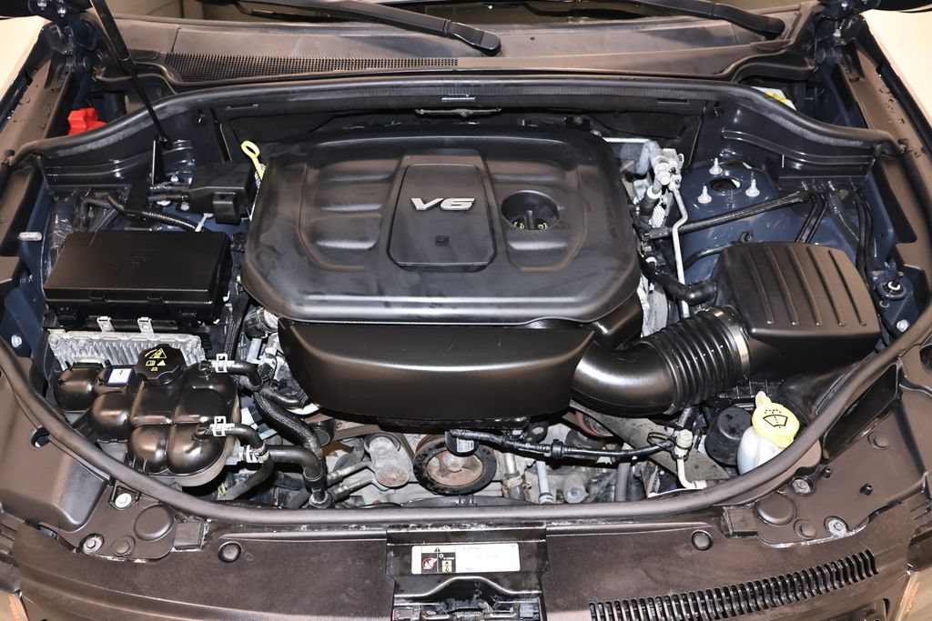 Used 2018 Jeep Grand Cherokee Laredo AWD/4WD image 39