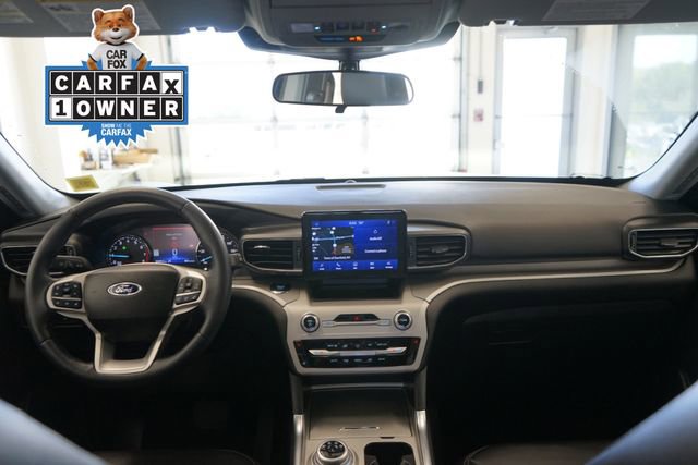 Certified 2023 Ford Explorer XLT w/ Equipment Group 202A AWD/4WD image 31