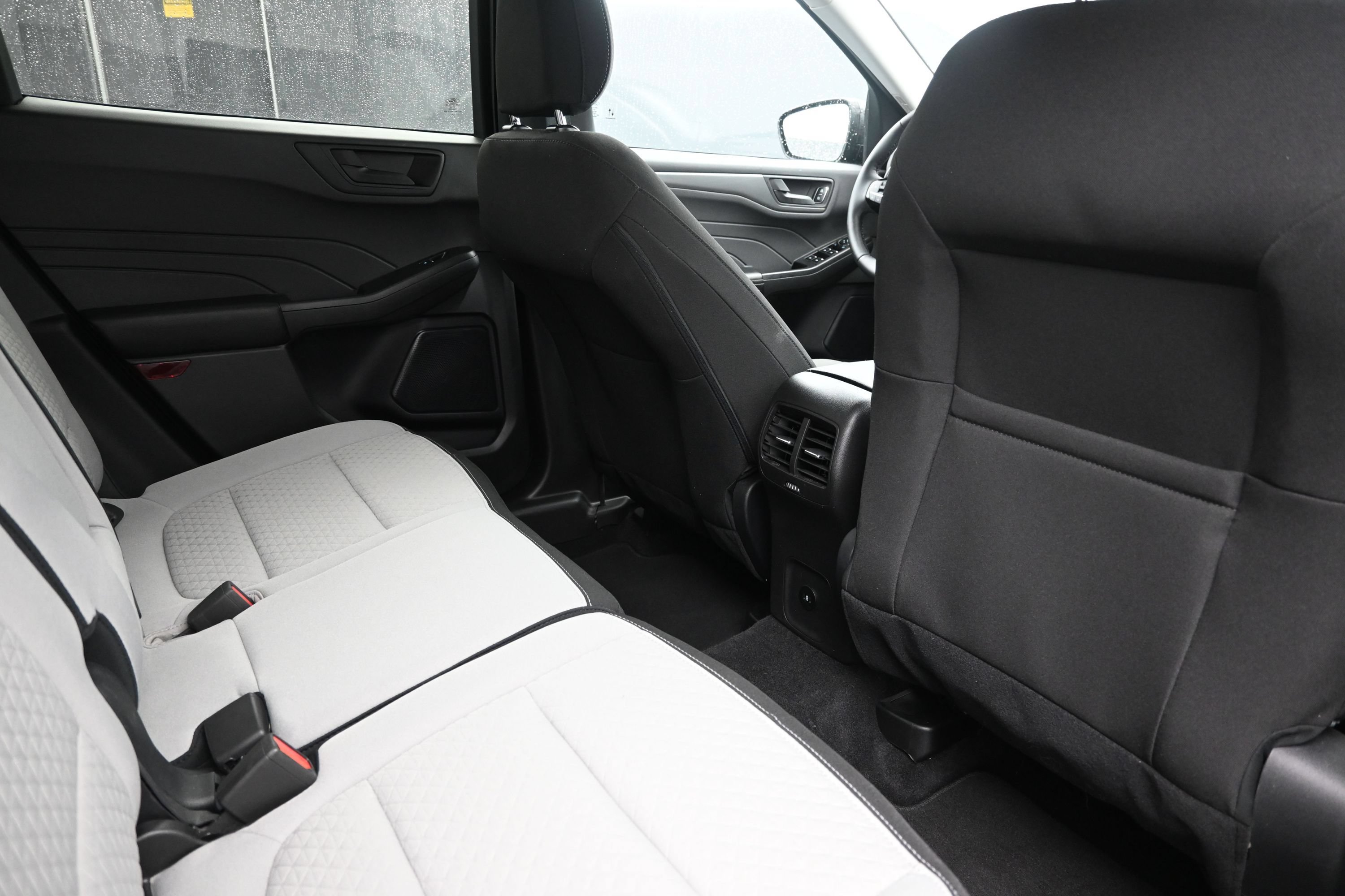 Certified 2024 Ford Escape Active AWD/4WD image 24