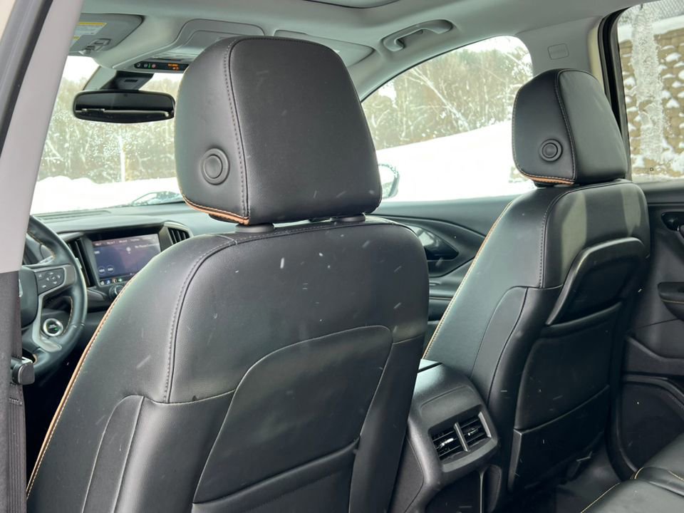 Used 2023 GMC Terrain AT4 image 35