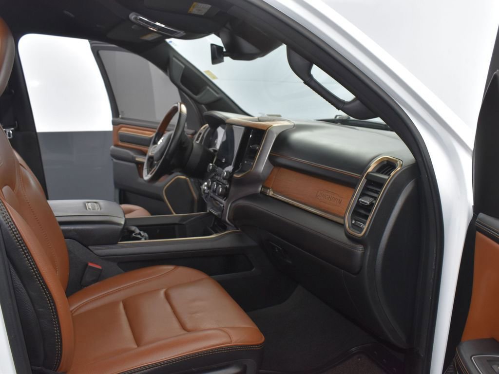 Used 2022 RAM 1500 Limited w/ Body Color Bumper Group image 16