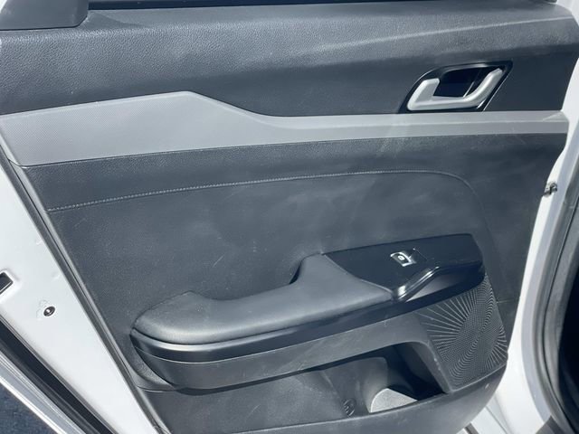 Used 2022 Kia K5 GT-Line FWD image 32