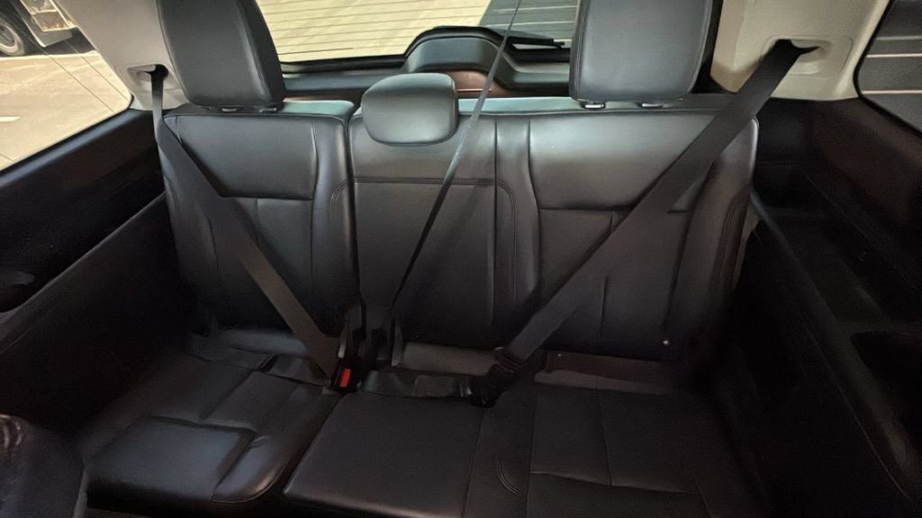 Certified 2024 Ford Expedition XLT RWD image 24