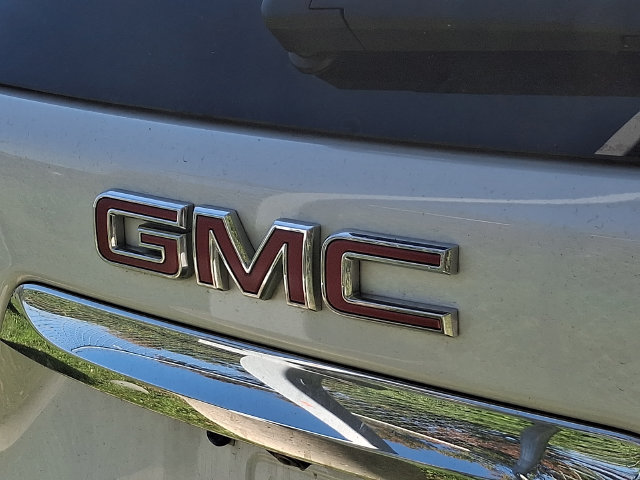 Used 2023 GMC Terrain Denali AWD/4WD image 11