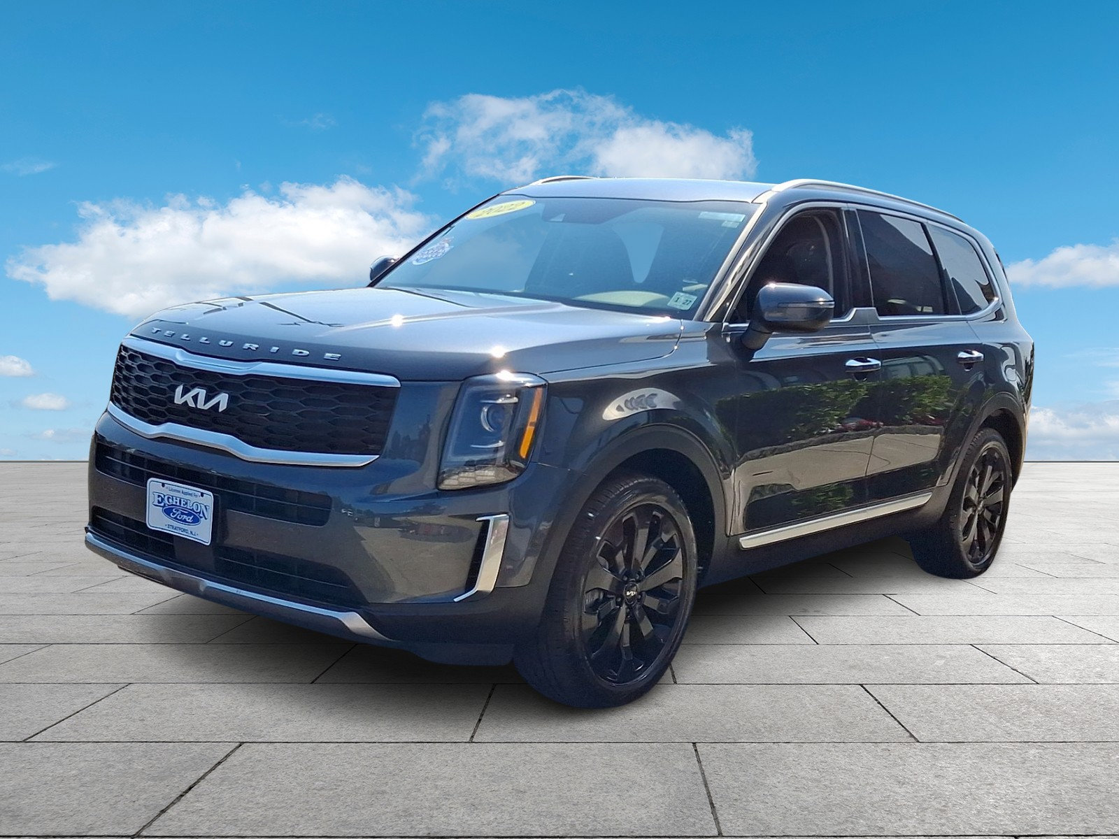 Used 2022 Kia Telluride S AWD/4WD image 3
