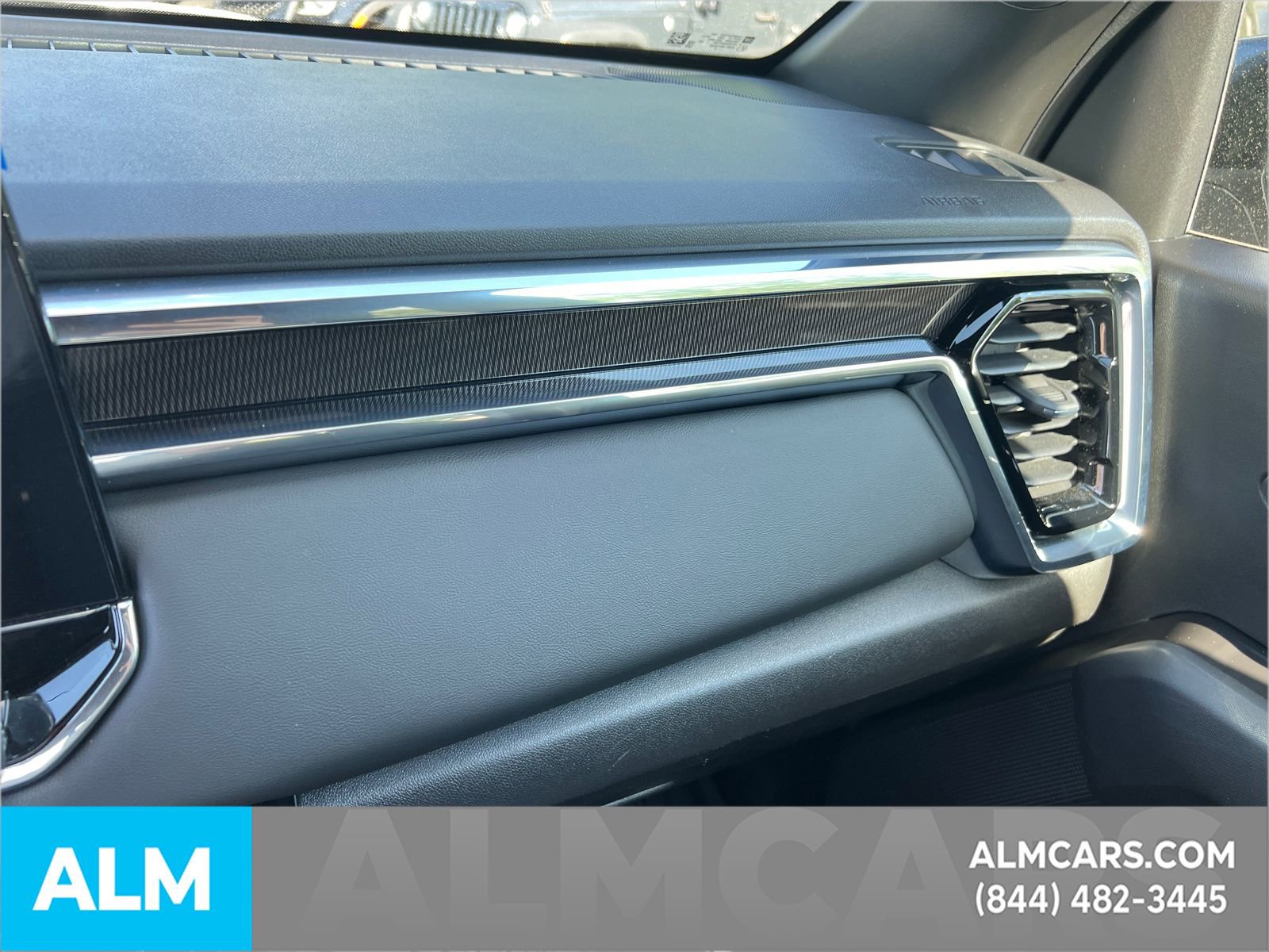 Used 2025 GMC Canyon Elevation RWD image 40