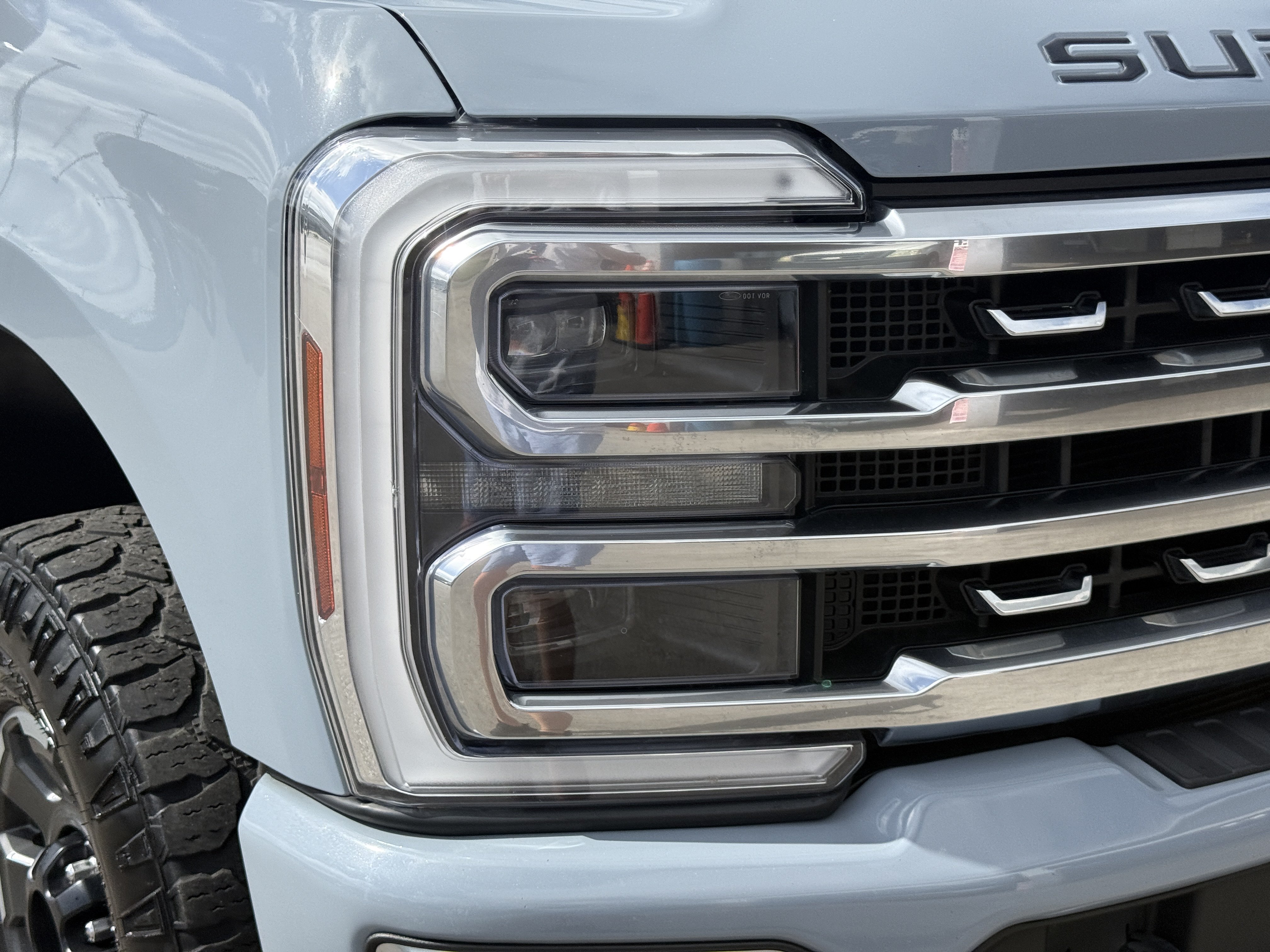 Certified 2024 Ford F250 Platinum w/ Tremor Off-Road Package AWD/4WD image 7