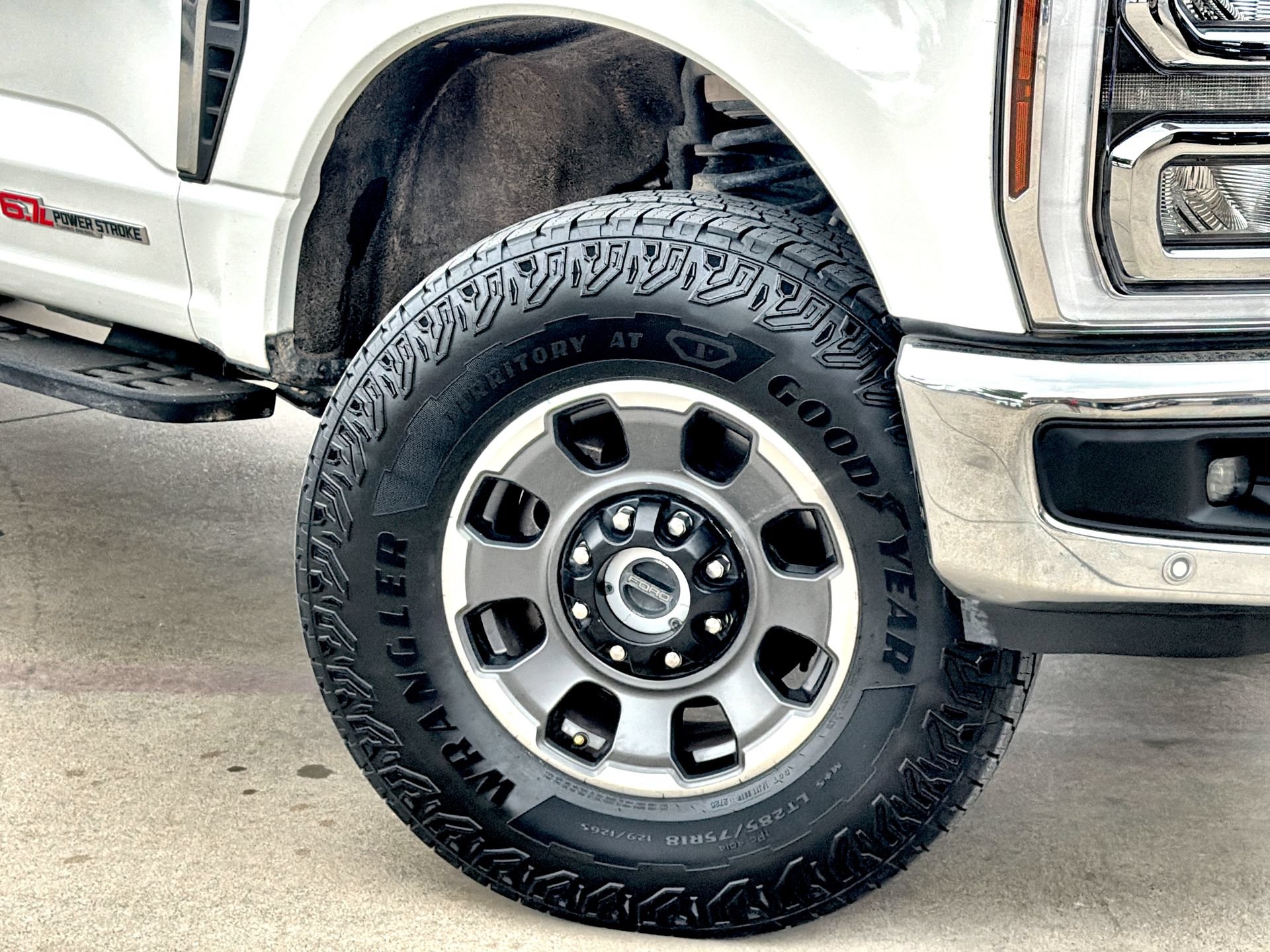 Certified 2024 Ford F250 King Ranch w/ Tremor Off-Road Package AWD/4WD image 10