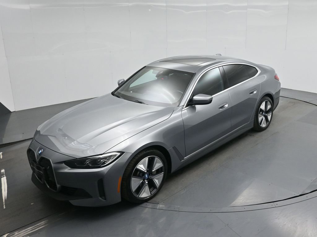 Used 2023 BMW i4 eDrive40 RWD image 35