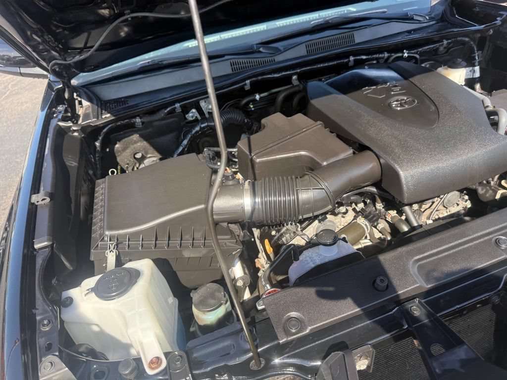 Used 2021 Toyota Tacoma TRD Sport AWD/4WD image 63