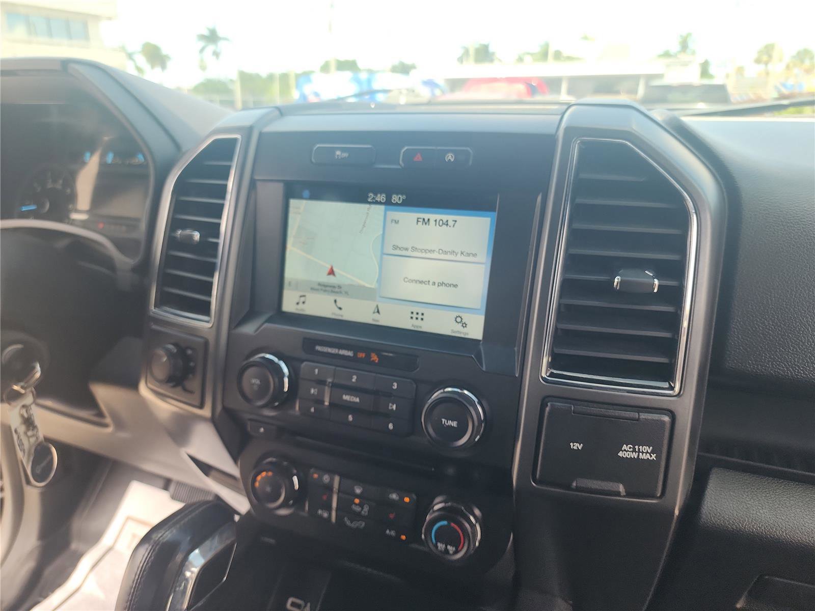 Certified 2018 Ford F150 XLT w/ Equipment Group 302A Luxury AWD/4WD image 26