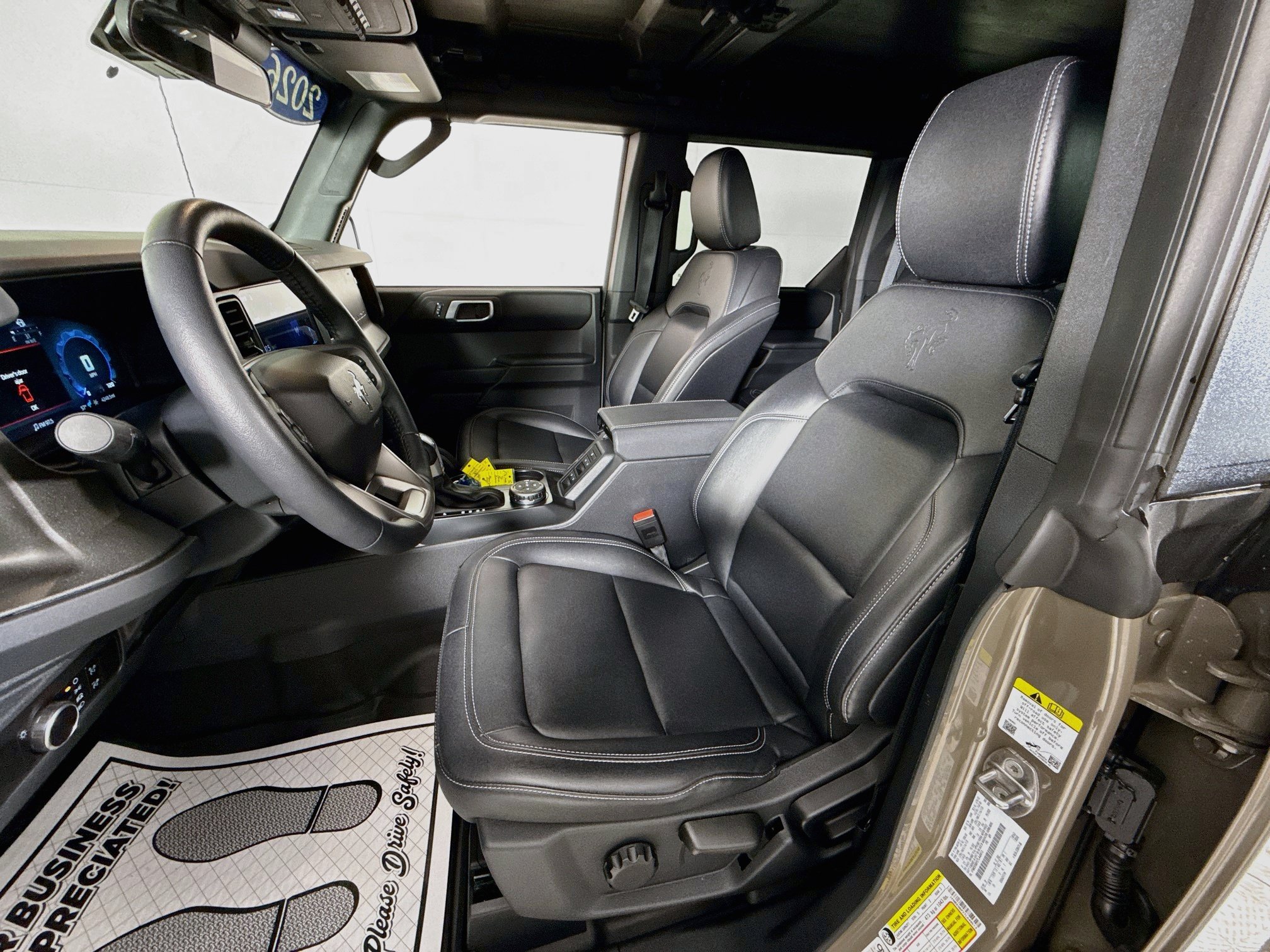 Certified 2026 Ford Bronco Badlands AWD/4WD image 22