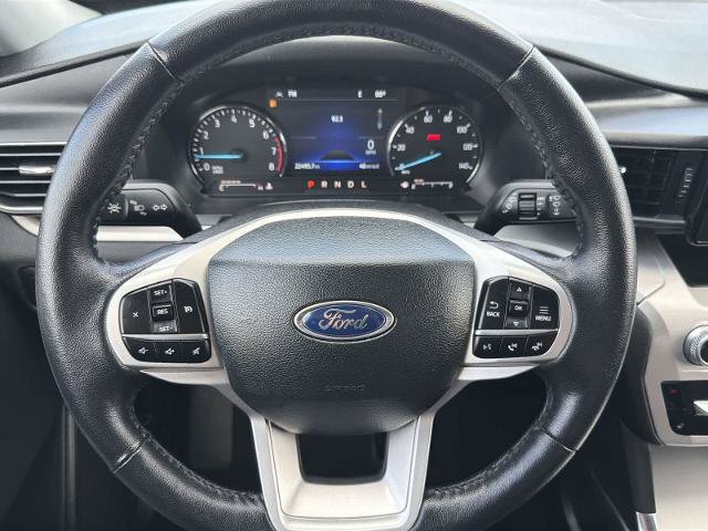 Certified 2023 Ford Explorer XLT w/ Equipment Group 202A AWD/4WD image 22