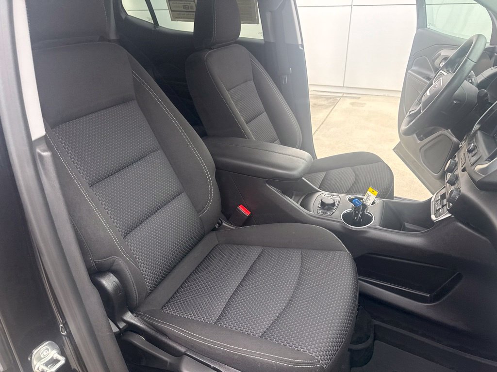 Used 2024 GMC Terrain SLE w/ Driver Convenience Package FWD image 34
