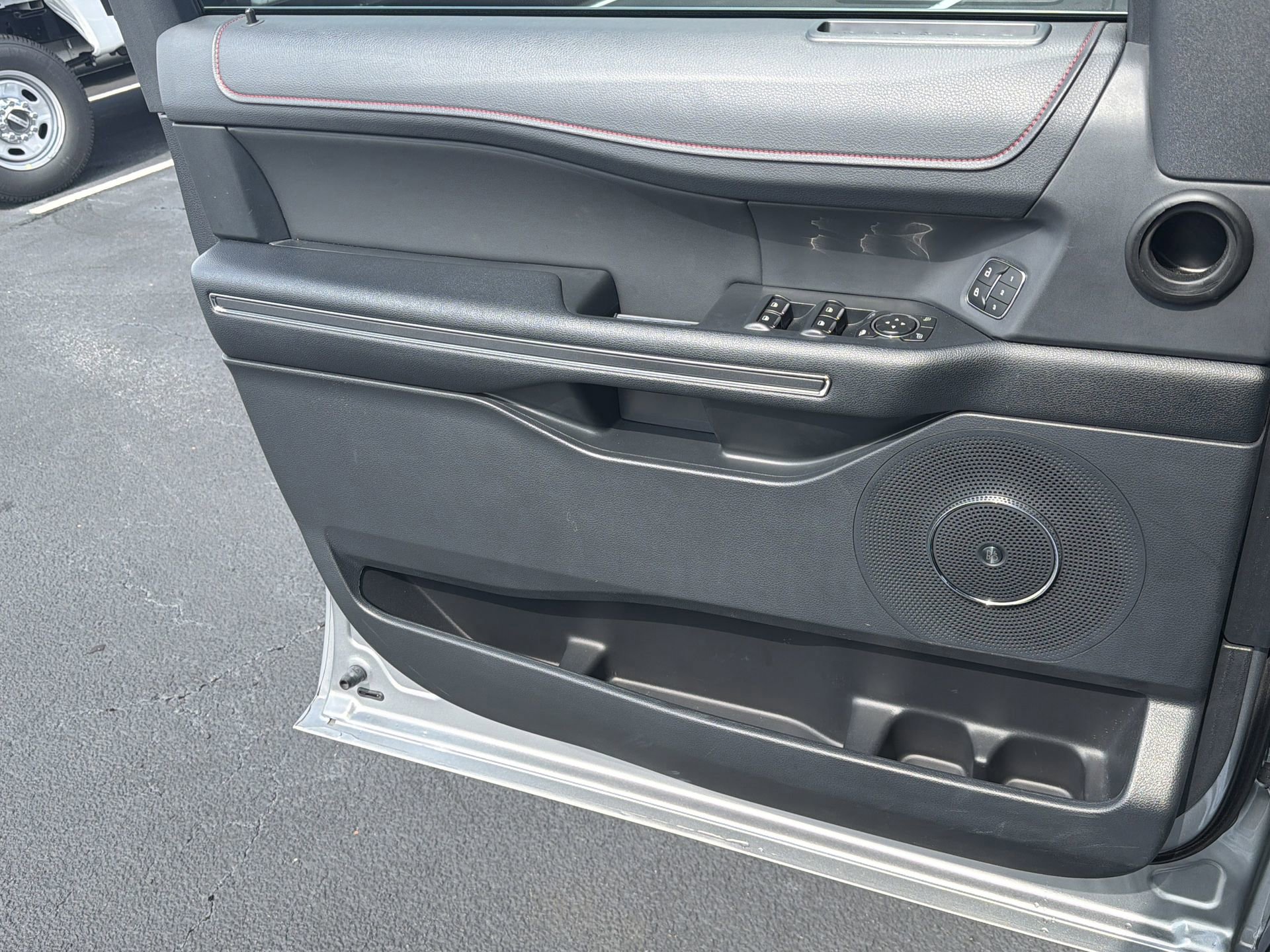 Certified 2022 Ford Expedition Max Limited image 30