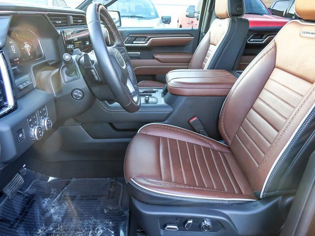 Used 2026 GMC Sierra 1500 Denali Ultimate AWD/4WD image 13