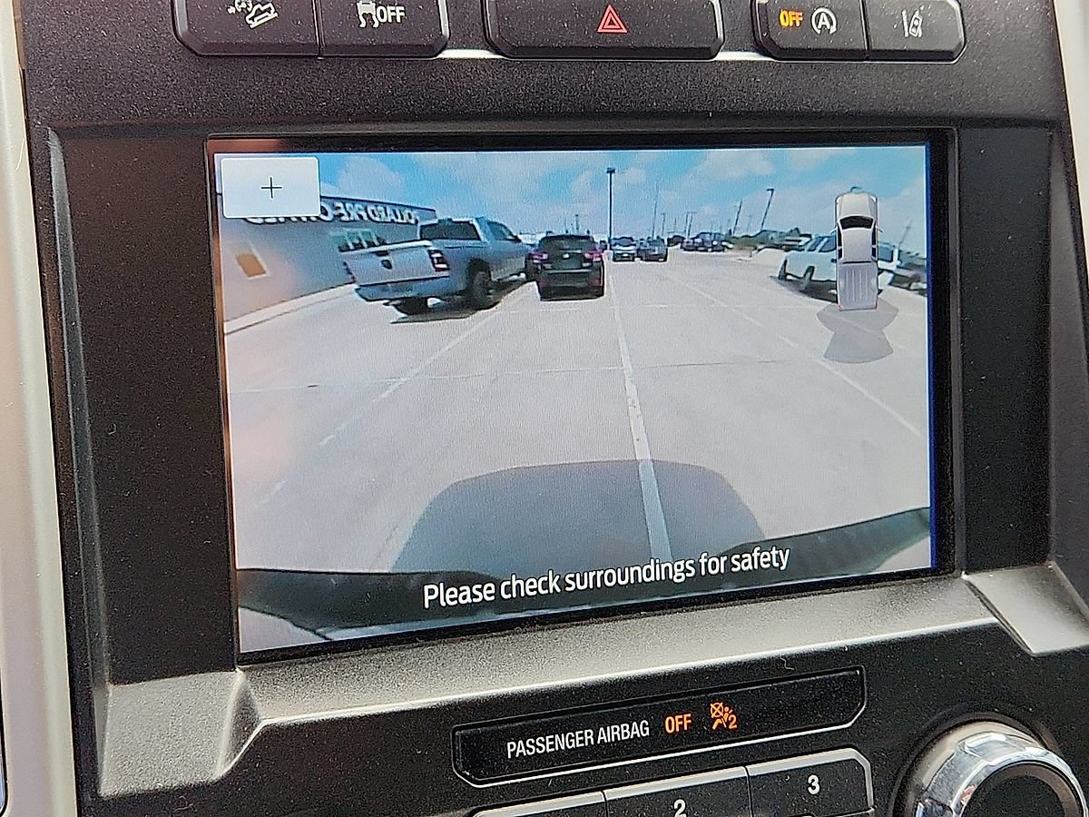 Certified 2020 Ford F150 Lariat w/ Trailer Tow Package AWD/4WD image 8