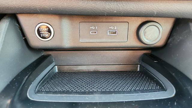 Used 2023 Nissan Rogue S image 16