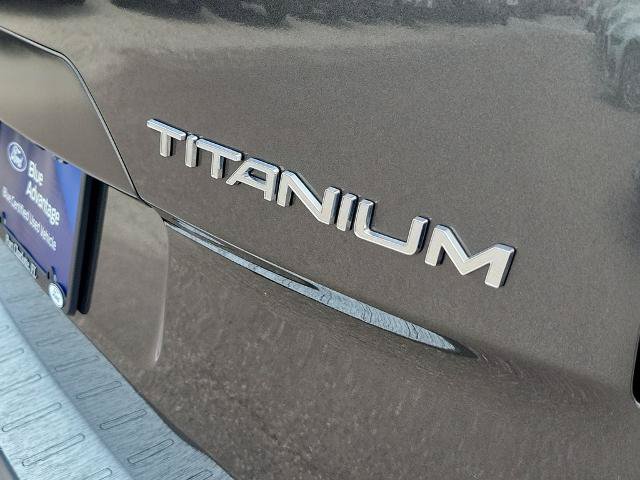 Certified 2023 Ford Transit Connect Titanium w/ Trailer Tow Package FWD image 9