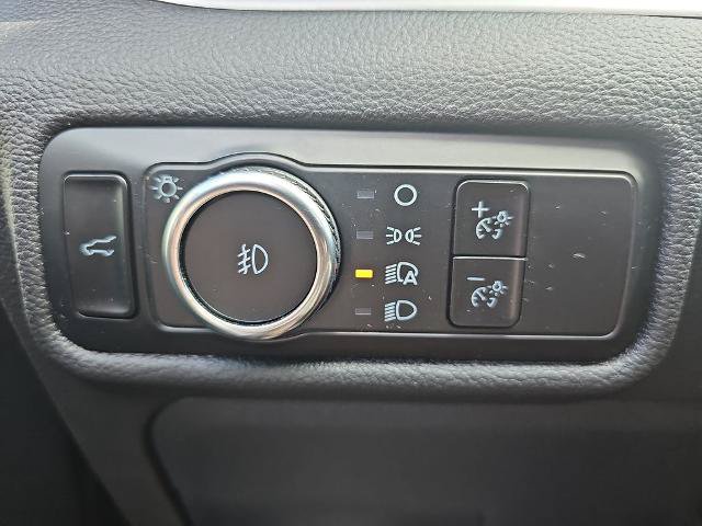 Certified 2023 Ford Explorer XLT w/ Equipment Group 202A AWD/4WD image 24