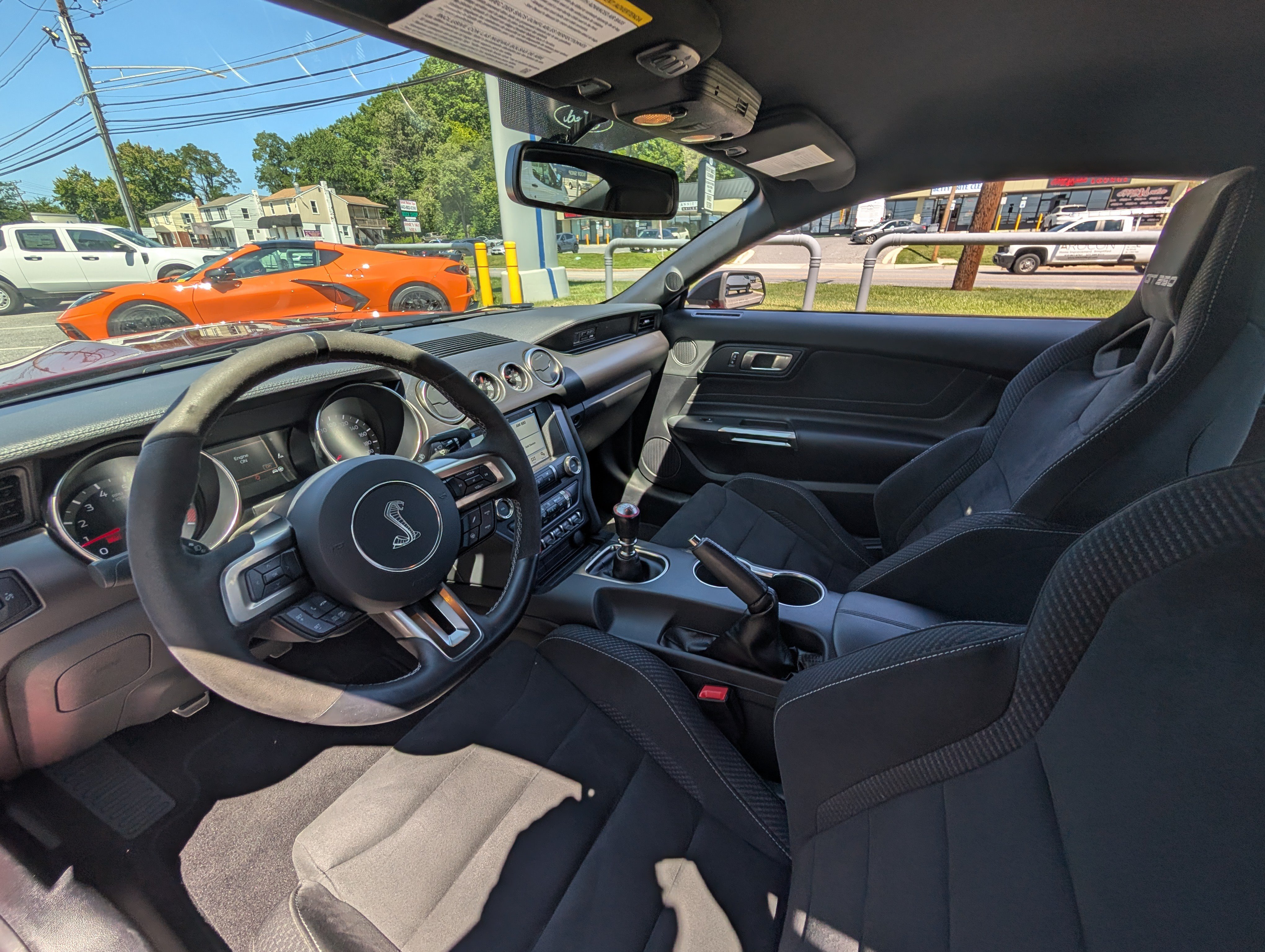 Certified 2018 Ford Mustang Shelby GT350 w/ Electronics Package RWD image 16