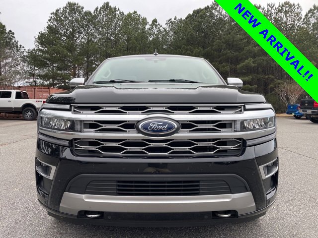 Certified 2022 Ford Expedition Max Platinum image 8
