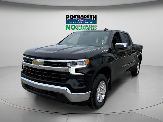 Used 2025 Chevrolet Silverado 1500 LT AWD/4WD image 12