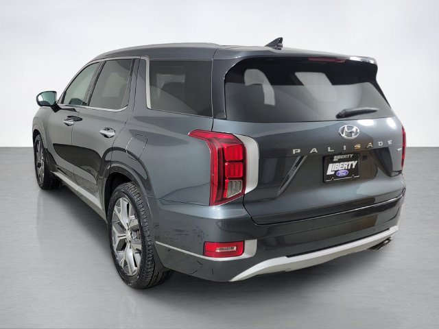 Used 2022 Hyundai Palisade Limited w/ Winter Package AWD/4WD image 5
