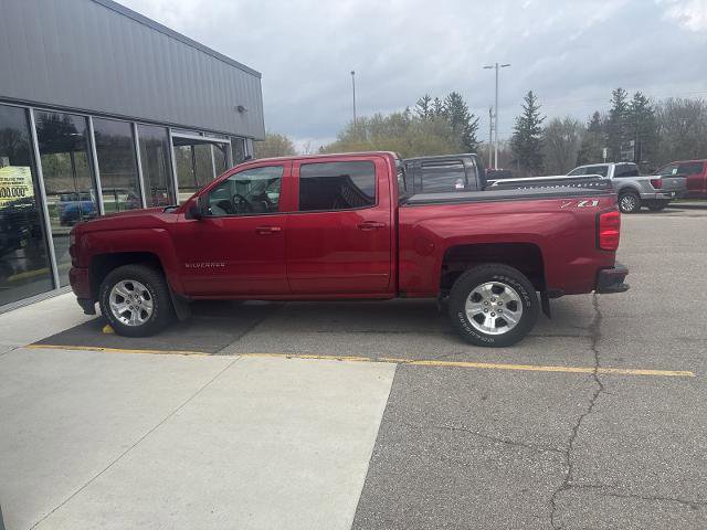 Used 2018 Chevrolet Silverado 1500 LT w/ All Star Edition AWD/4WD image 6