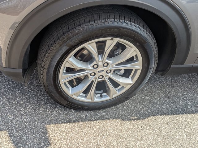 Certified 2023 Ford Explorer XLT w/ Equipment Group 202A image 11