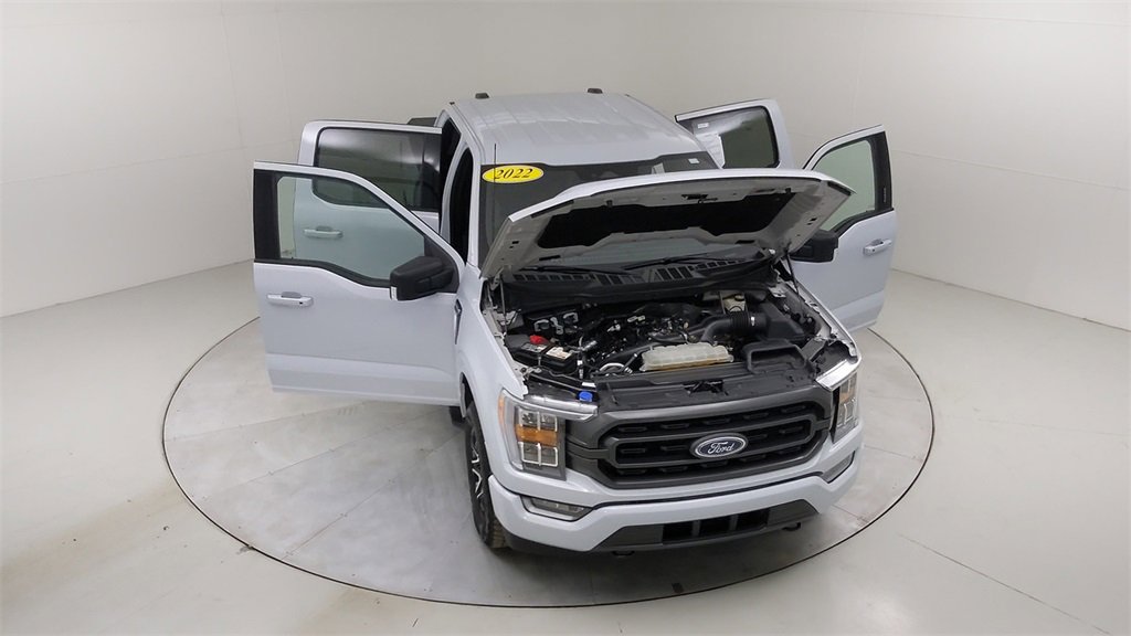 Certified 2022 Ford F150 XLT w/ Equipment Group 302A High image 46
