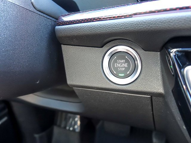 Used 2026 Chevrolet Traverse RS w/ LPO, Floor Liner Package AWD/4WD image 23