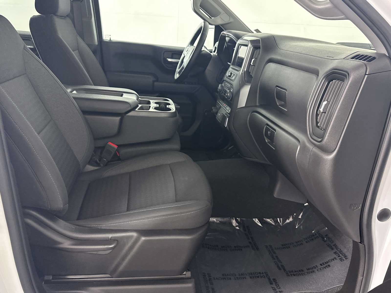 Used 2022 Chevrolet Silverado 1500 Custom Trail Boss AWD/4WD image 21