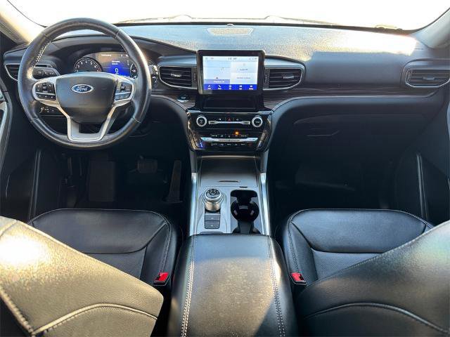 Certified 2022 Ford Explorer Limited w/ Equipment Group 301A image 10