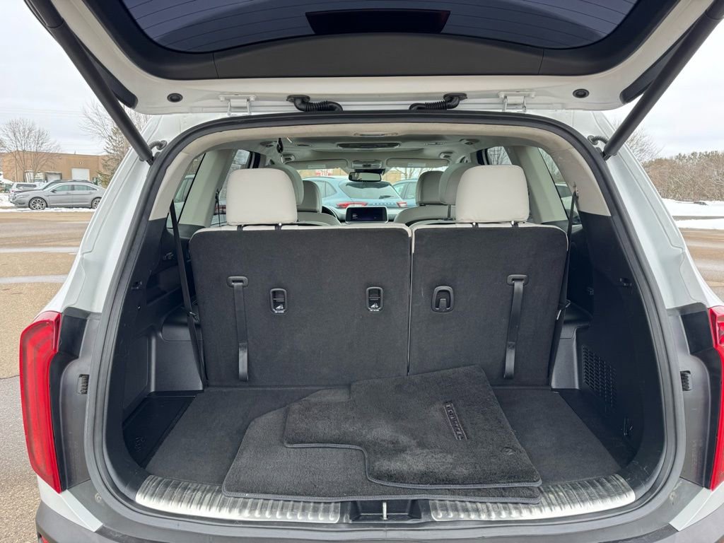 Used 2022 Kia Telluride SX image 4