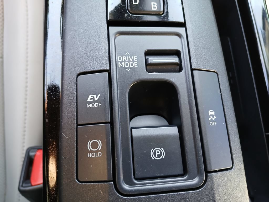 Used 2024 Toyota Prius Limited w/ Limited Premium Package AWD/4WD image 19
