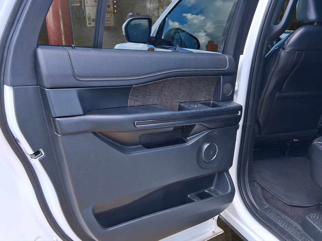 Certified 2021 Ford Expedition Max Limited RWD image 10