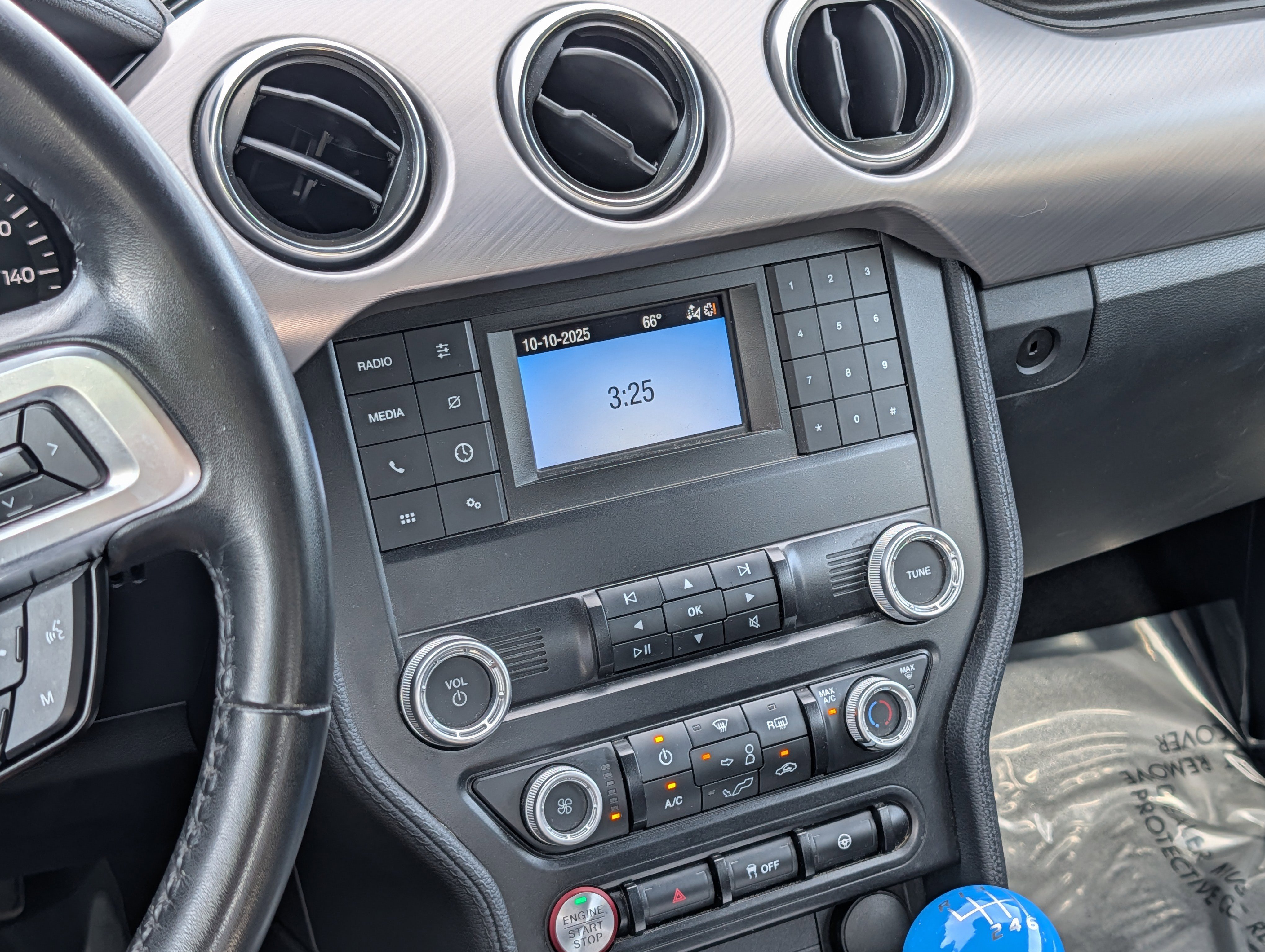 Certified 2022 Ford Mustang GT w/ Black Accent Package image 18