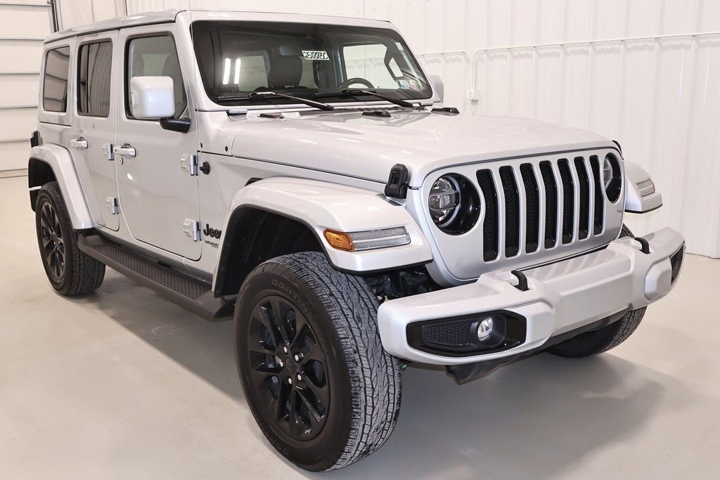 Used 2022 Jeep Wrangler Unlimited Sahara image 10