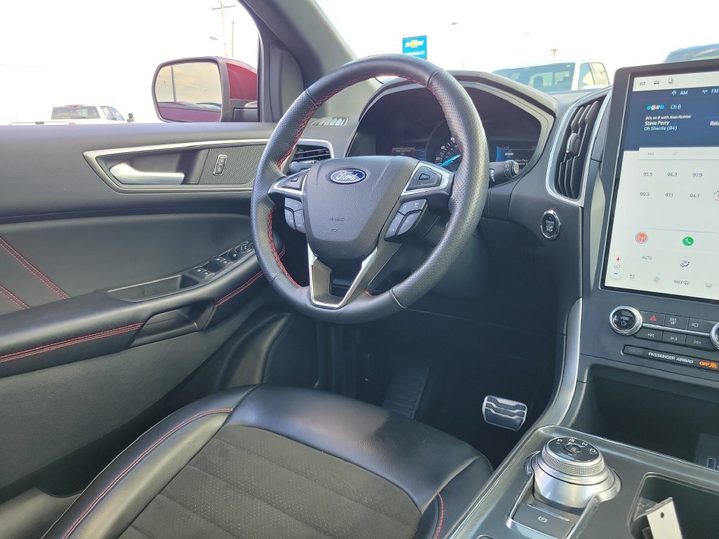 Certified 2024 Ford Edge ST-Line AWD/4WD image 15