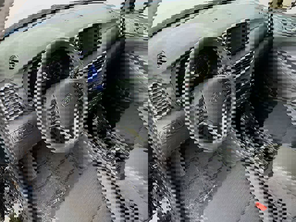 Used 2020 Hyundai Tucson SEL w/ Winter Weather Package image 9