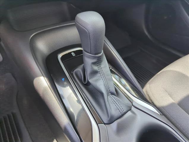 Used 2025 Toyota Corolla LE FWD image 10