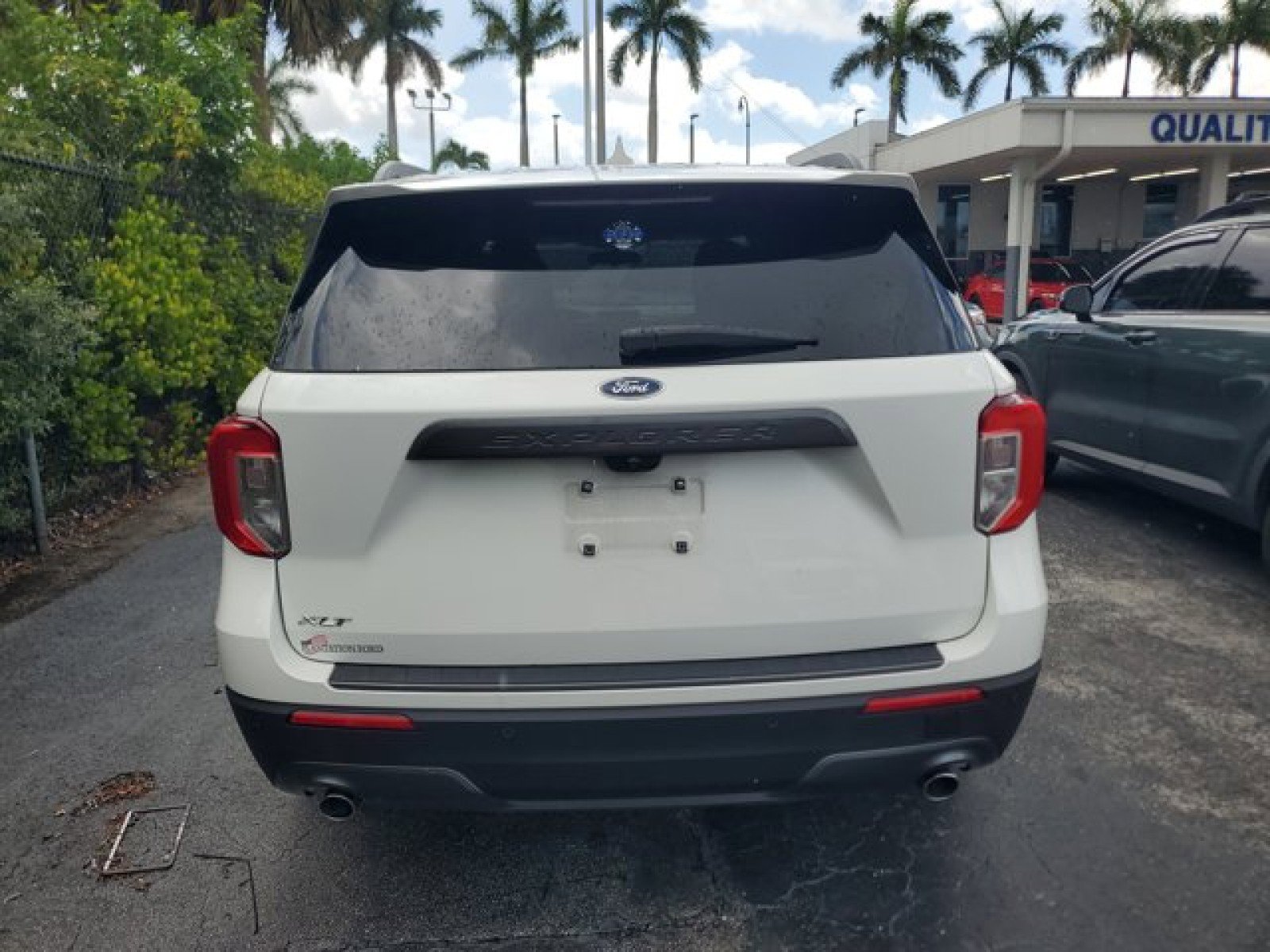 Certified 2023 Ford Explorer XLT w/ Equipment Group 202A RWD image 6
