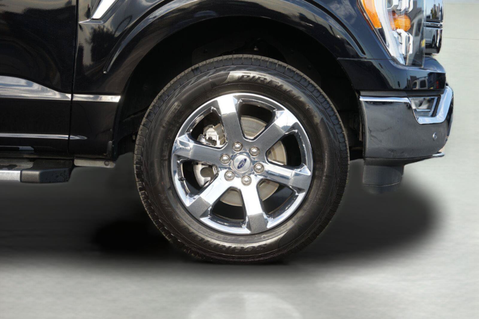 Certified 2023 Ford F150 Lariat w/ Max Trailer Tow Package AWD/4WD image 4