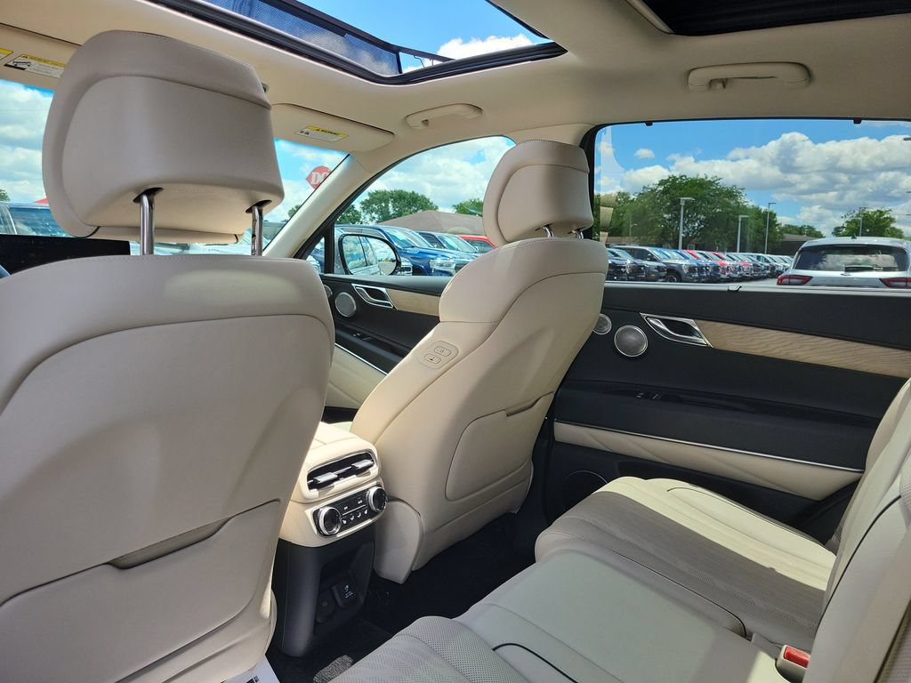 Used 2024 Genesis GV80 3.5T Advanced w/ Advanced Package AWD/4WD image 16