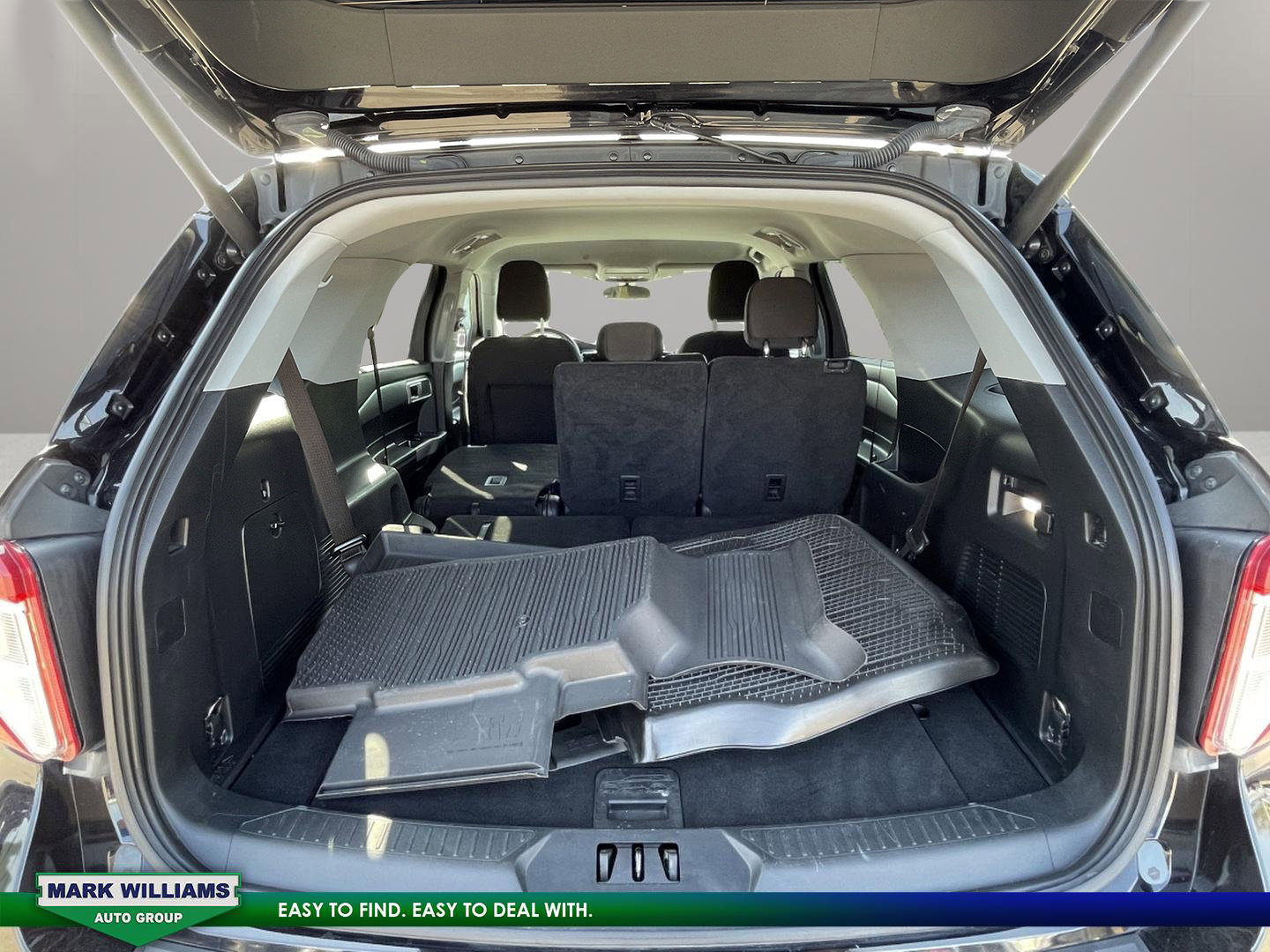 Certified 2022 Ford Explorer XLT AWD/4WD image 38