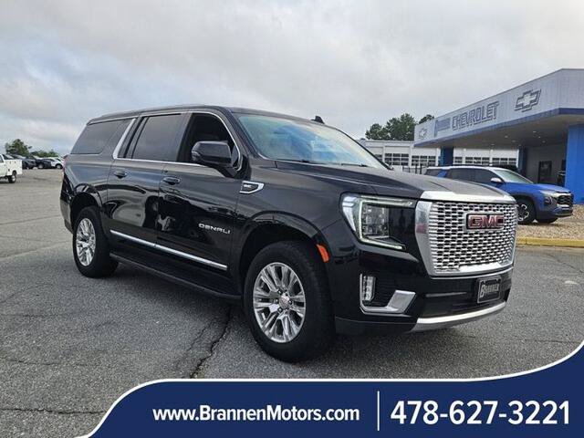 Used 2024 GMC Yukon XL Denali AWD/4WD image 1