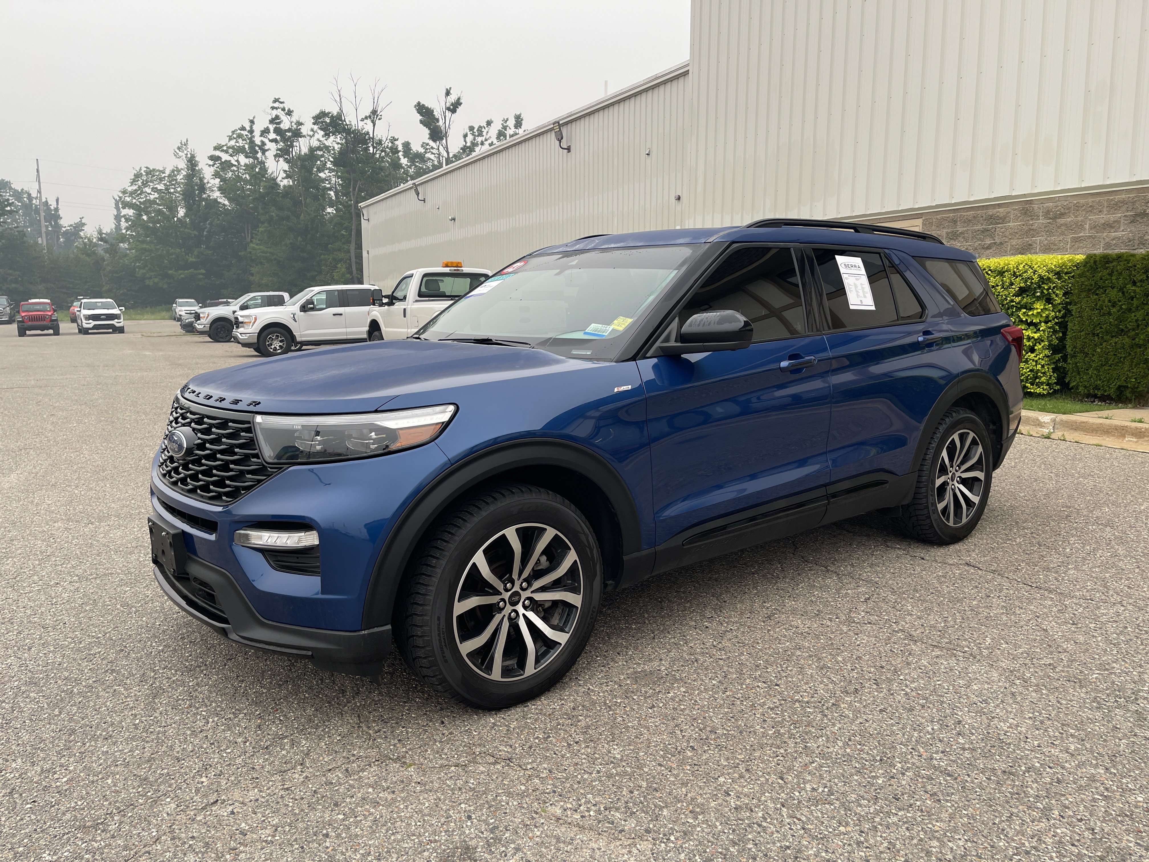 Certified 2022 Ford Explorer ST-Line w/ Class IV Trailer Tow Package AWD/4WD image 9