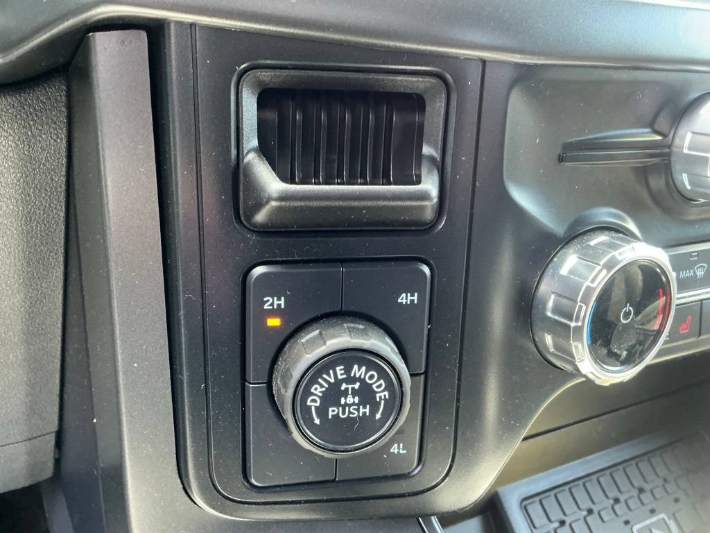 Certified 2024 Ford F150 XLT w/ Equipment Group 302A MID AWD/4WD image 37