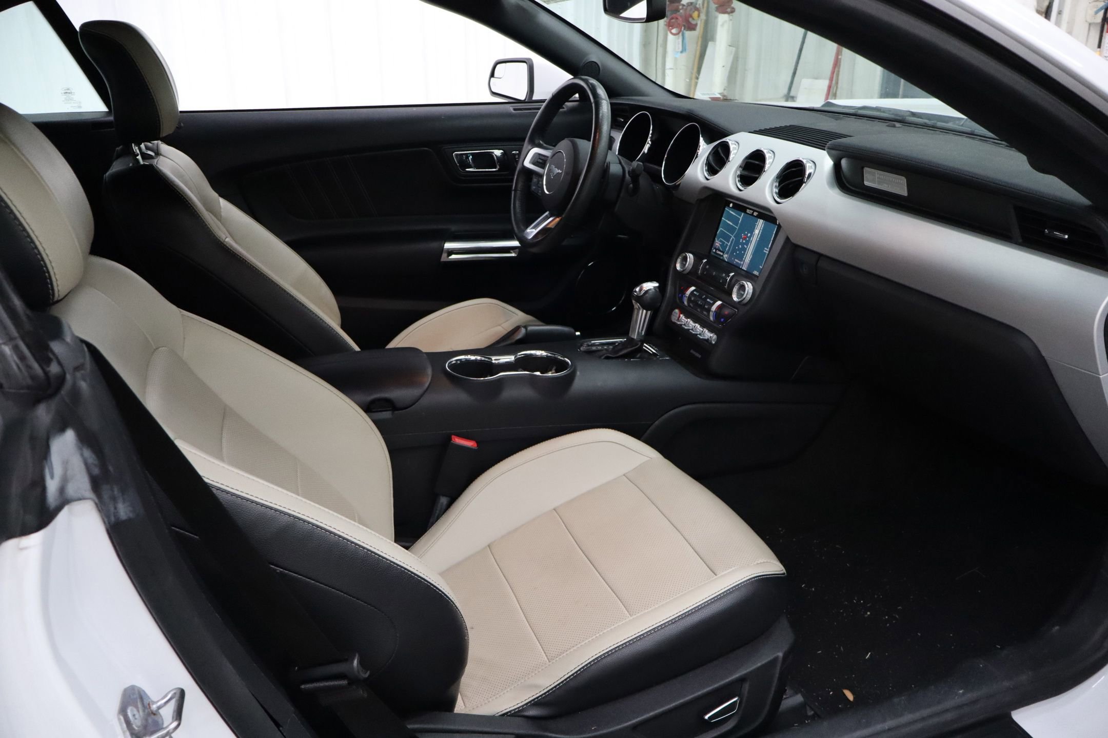 Certified 2017 Ford Mustang Premium image 26